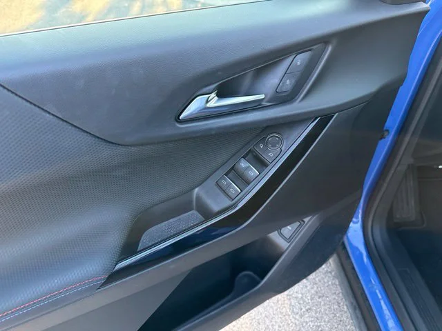 Used 2025 Reef Blue Metallic Chevrolet RS image 9