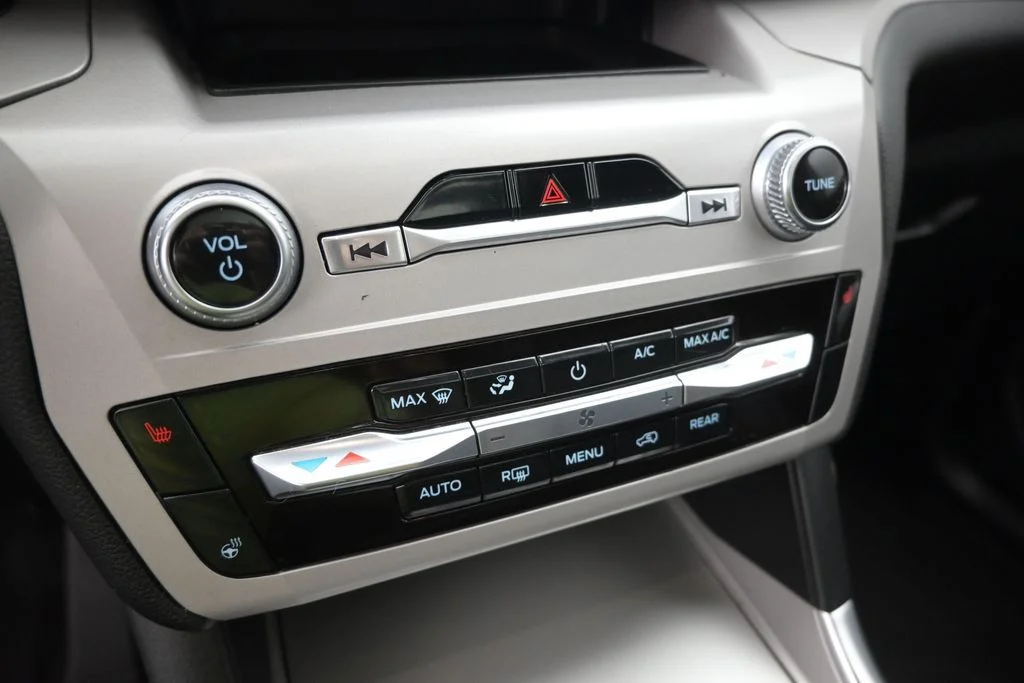 Certified Used 2023 Gray Ford XLT image 26