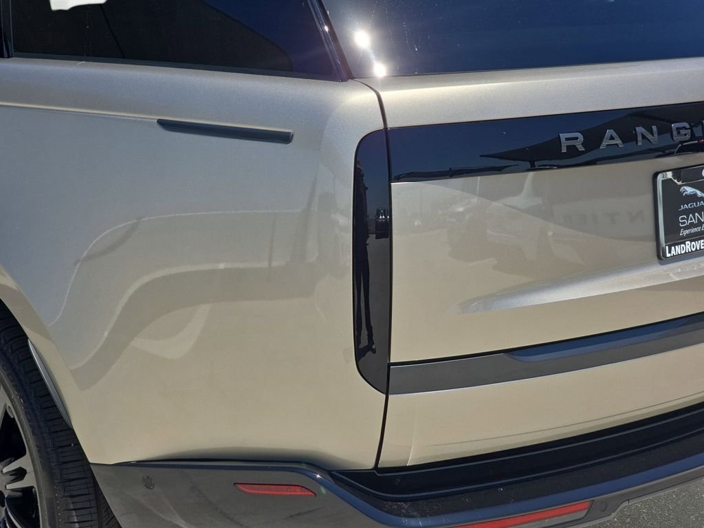 New 2026 Batumi Gold Land Rover SE LWB image 37