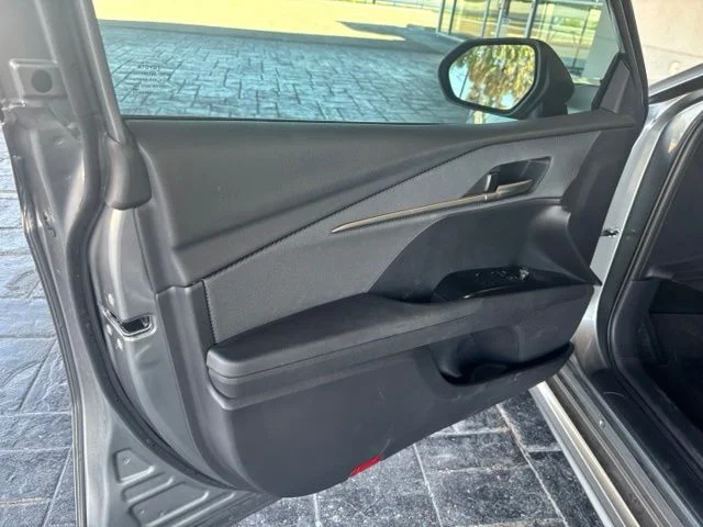 Used 2025 Gray Toyota SE image 9