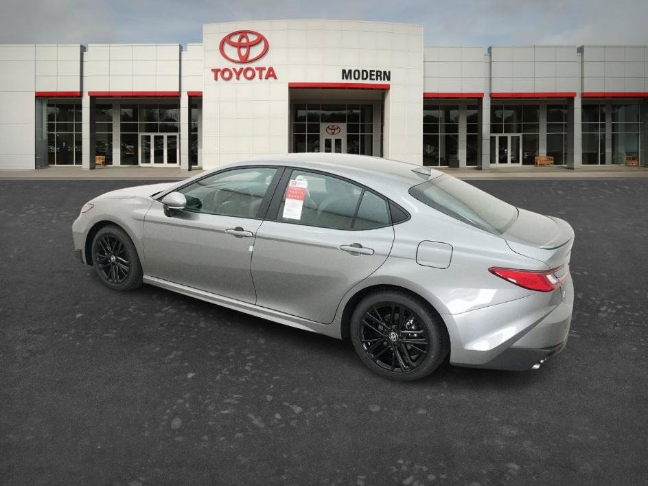 New 2026 Heavy Metallic Toyota SE image 2