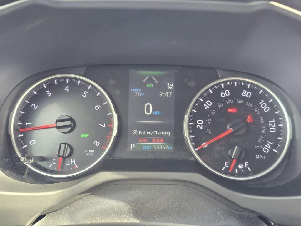 Used 2022 Magnetic Gray Metallic Toyota XLE Premium image 14