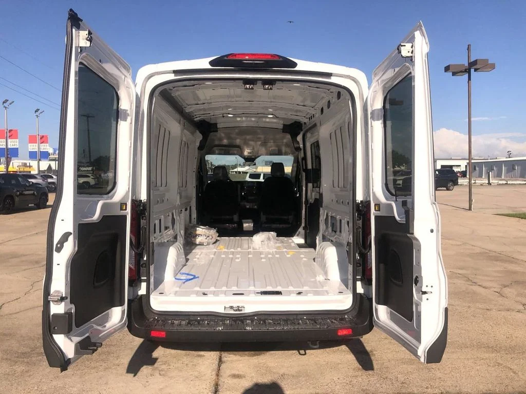 2025 Ford Transit Van Base - Photo 18