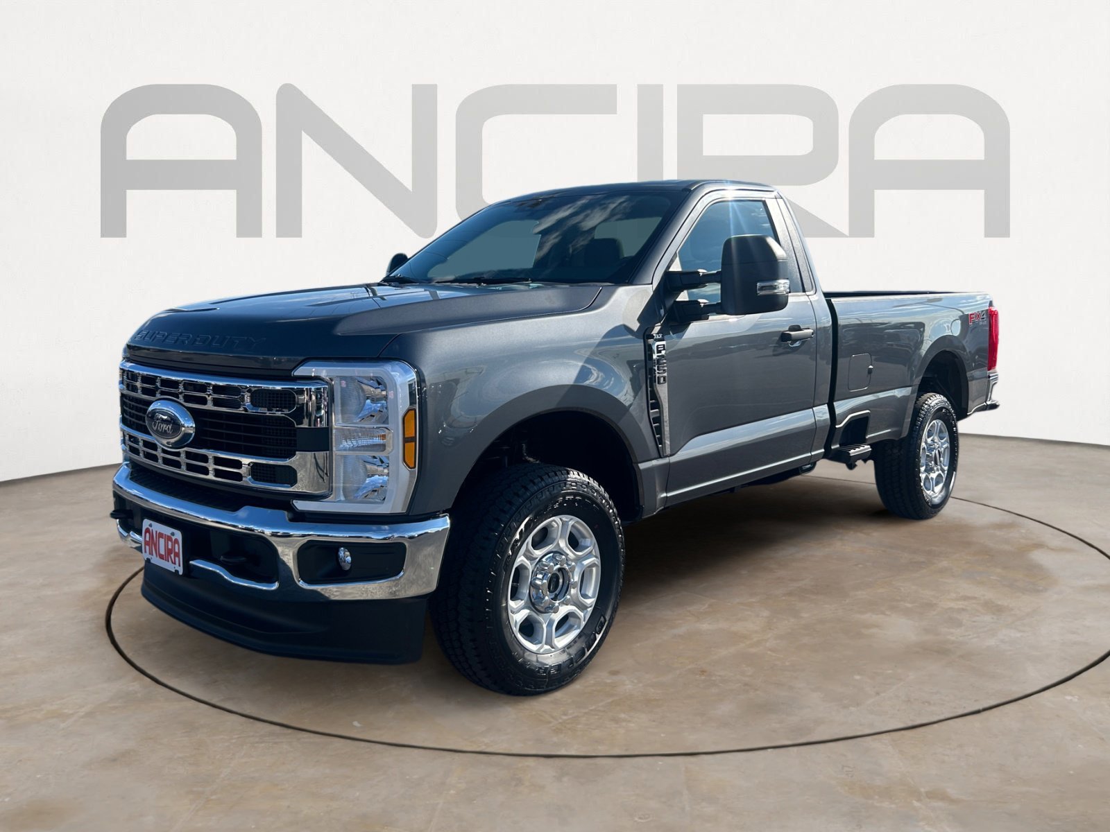 New 2026 Carbonized Gray Metallic Ford XLT image 5