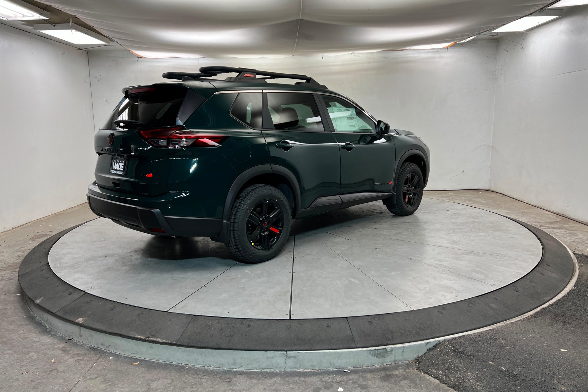 New 2026 Obsidian Green Pearl Nissan Rock Creek® image 6