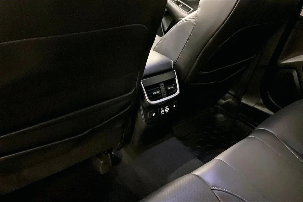 Used 2023 Silver Subaru Limited image 10