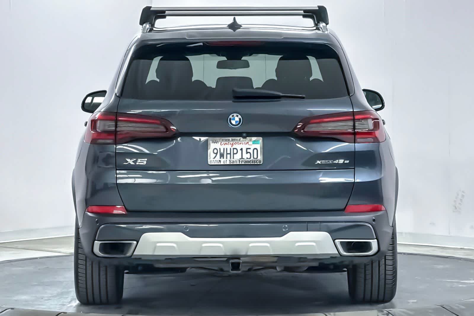 Used 2022 Arctic Grey Metallic BMW xDrive45e image 7