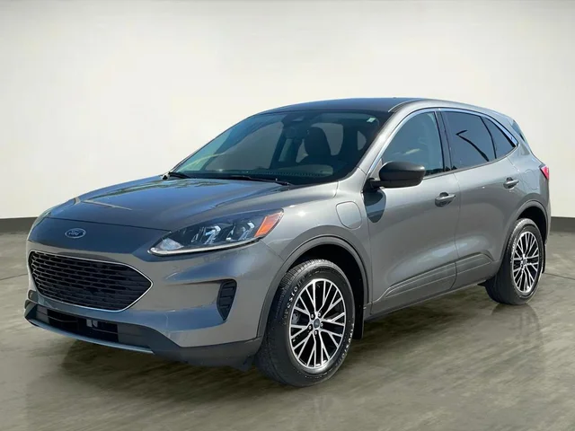 2022 Ford Escape Plug-In Hybrid SE