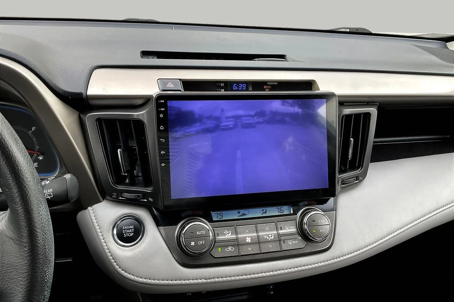 Used 2014 Blizzard Pearl Toyota Limited image 26