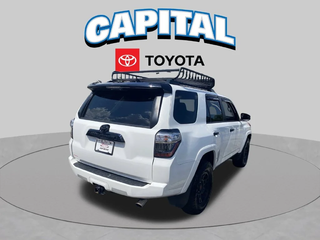 Used 2021 White Toyota Venture image 12