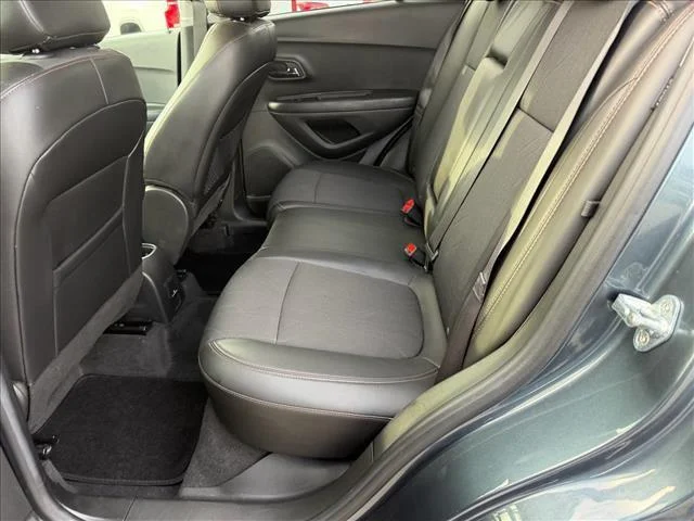 Used 2022  CHEVROLET 1LT image 11