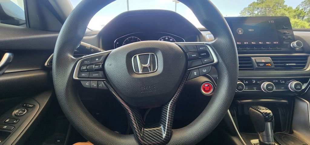 Used 2018  Honda LX 1.5T image 27