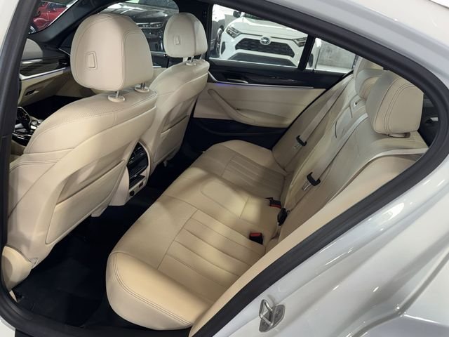 Certified Used 2023 Alpine White BMW 540i image 16