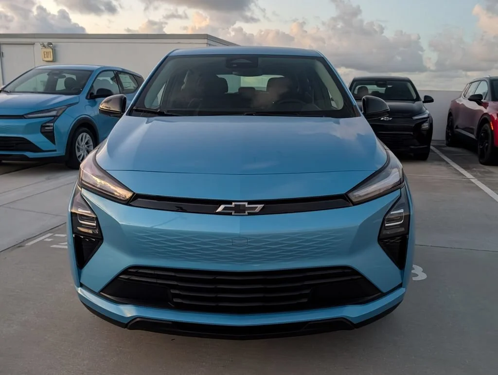 New 2027 Marina Blue Metallic Chevrolet LT image 2