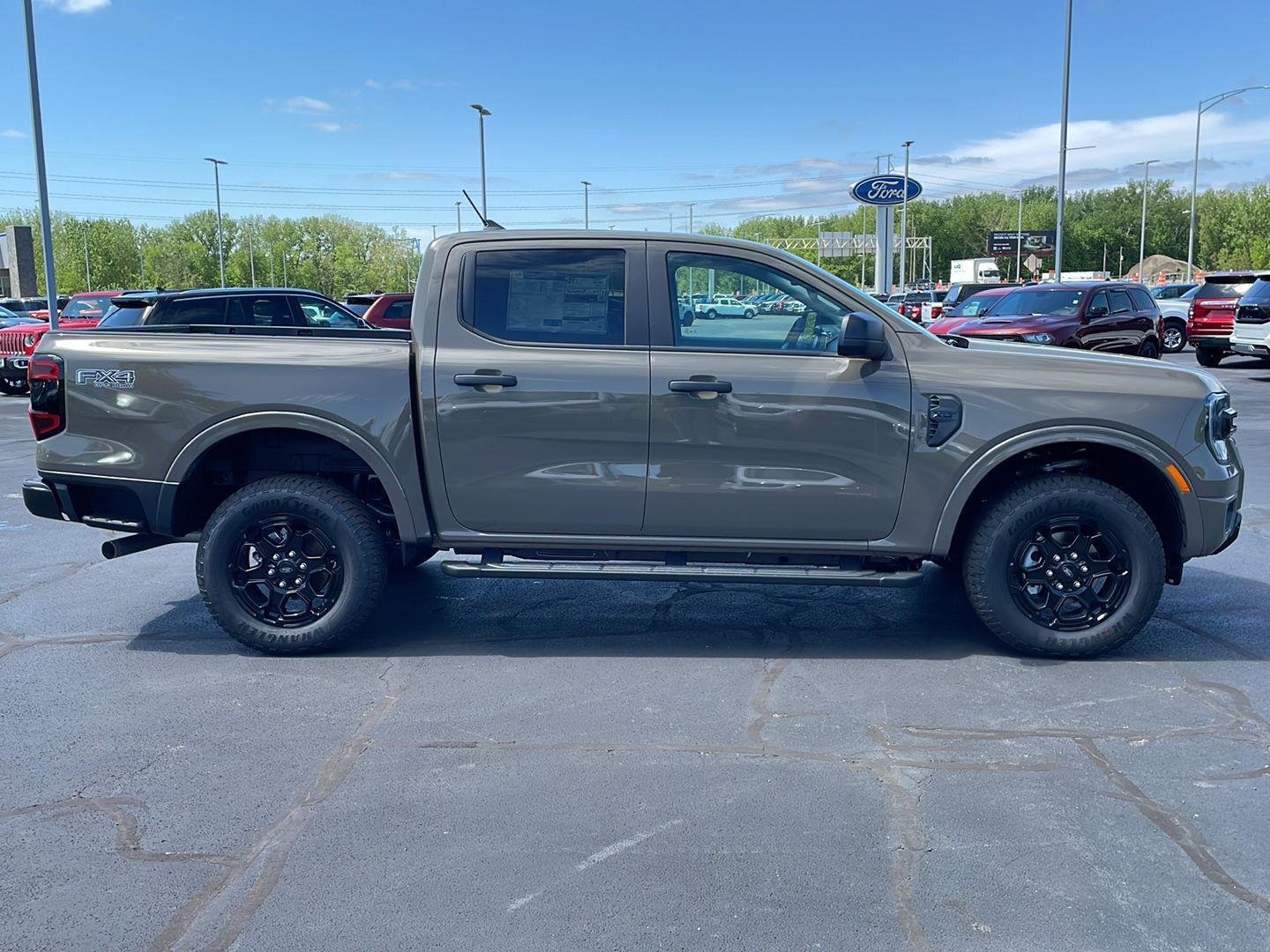 New 2026 Marsh Gray Ford XLT image 38