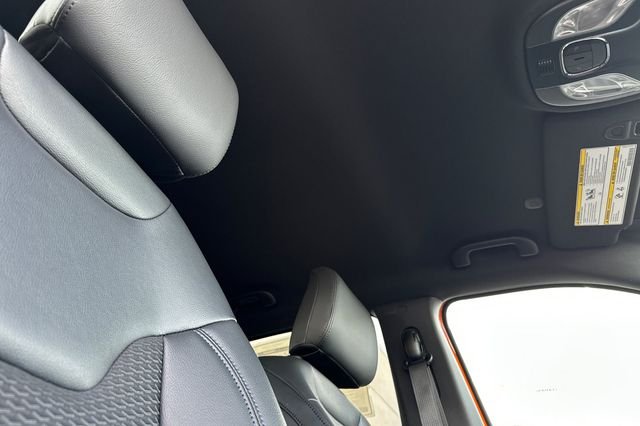 New 2026 Joose (DISC) Jeep Latitude image 16