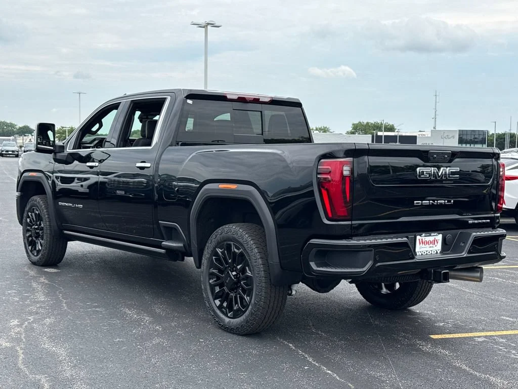 2026 GMC Sierra 2500HD Denali Ultimate - Photo 9