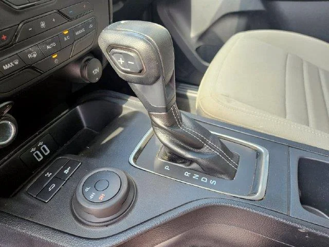 Used 2023 White Ford XL image 23