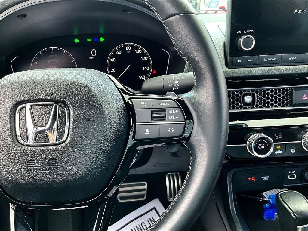 Used 2023 Platinum White Pearl Honda Sport image 11