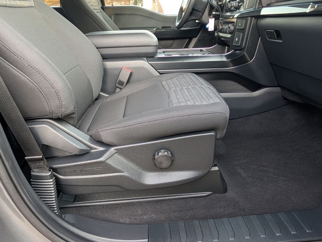 Used 2023 Gray Ford XL image 21