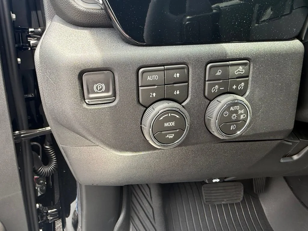 2026 Chevrolet Silverado 1500 RST - Photo 18