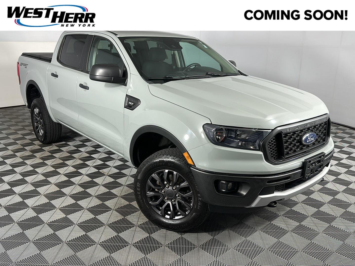 Used 2022 Cactus Gray Ford XLT image 1