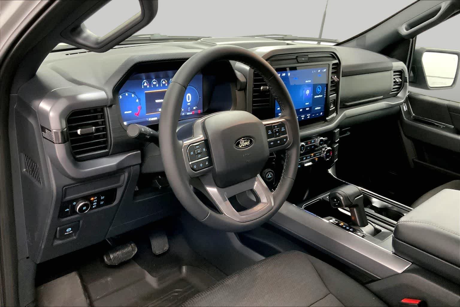 New 2026 Avalanche Ford XLT image 7