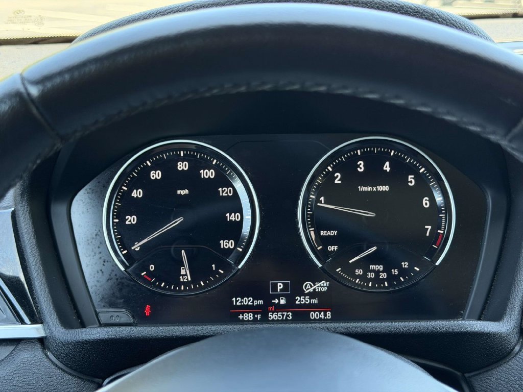 Used 2018 Blue BMW xDrive28i image 11
