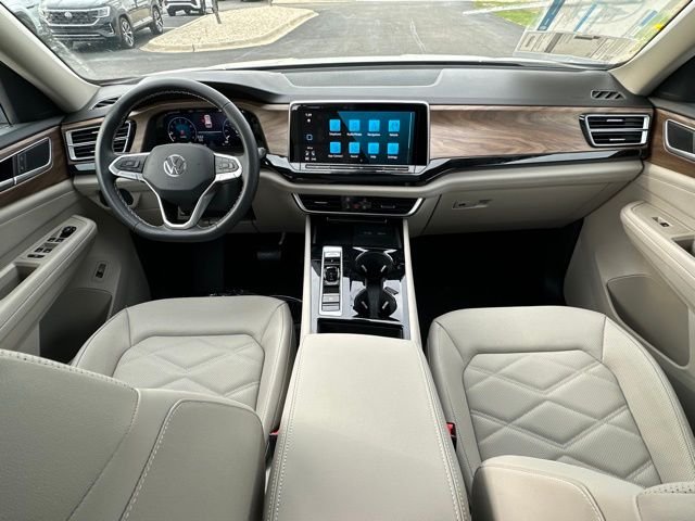 2026 Volkswagen Atlas SE w/Tech - Photo 32