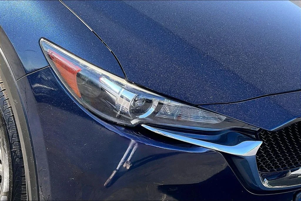 Used 2019 Blue Mazda Touring image 28