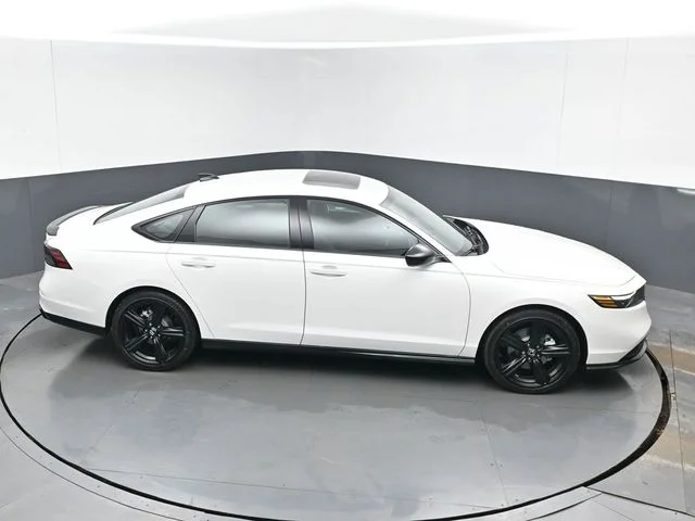 New 2026 Platinum White Pearl Honda Sport-L image 40