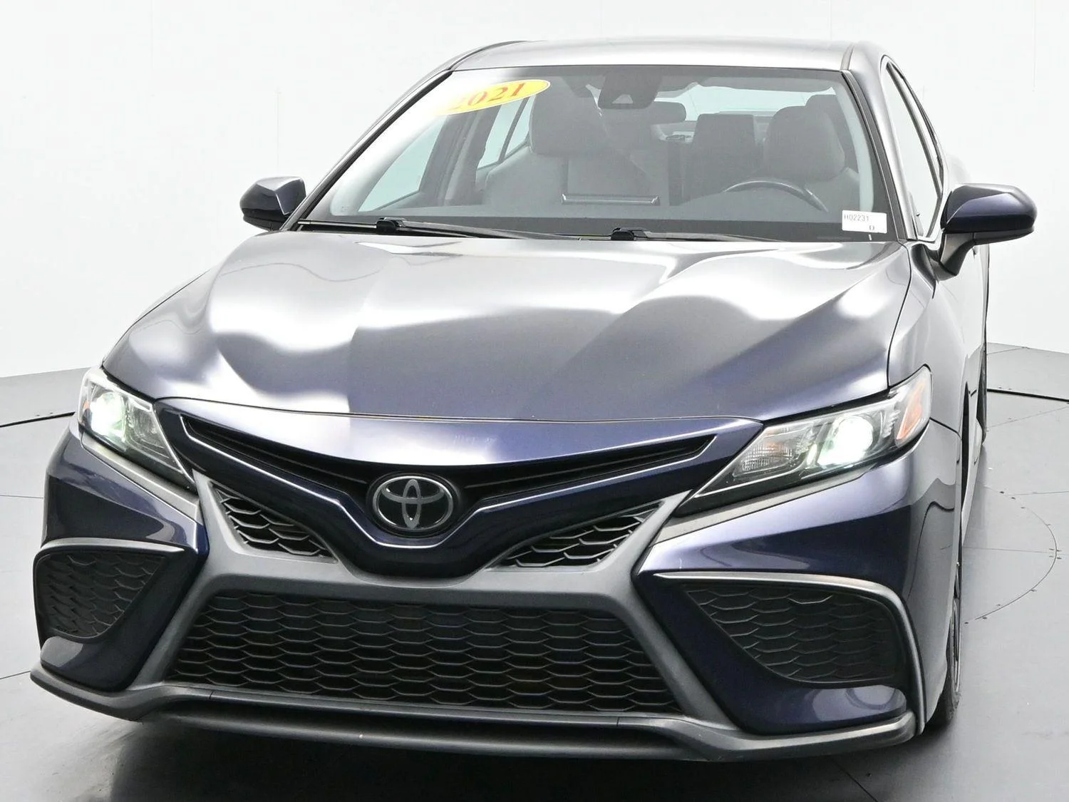 Used 2021 Blueprint Toyota SE image 2