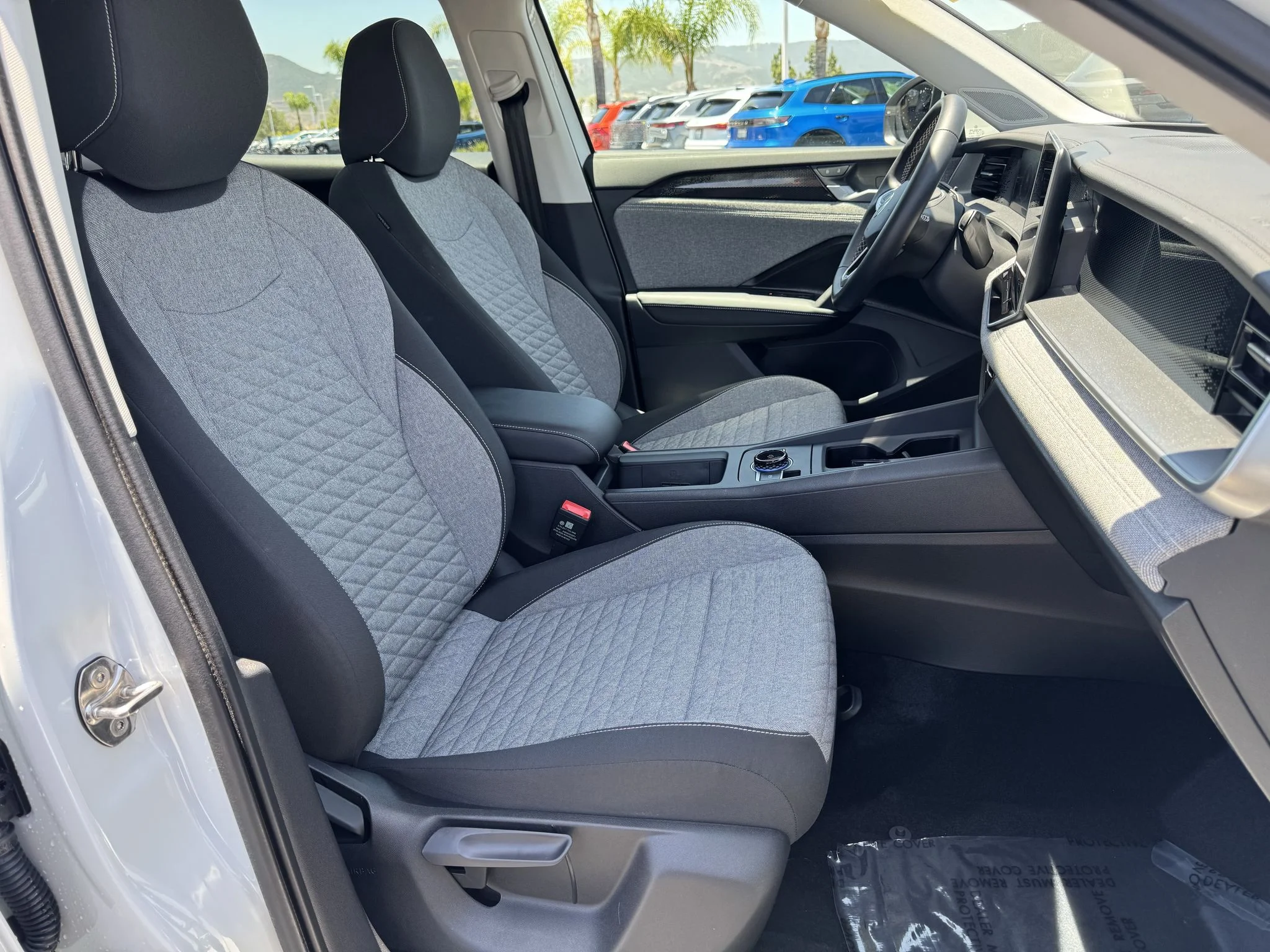 Certified Used 2025 Pure White Volkswagen S image 31