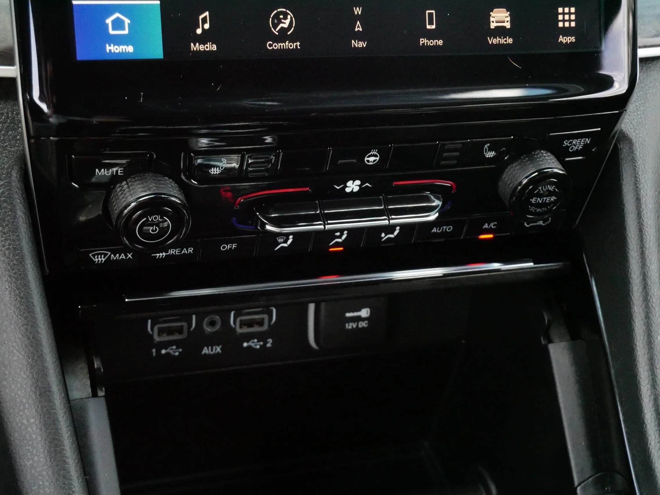 Used 2023 Velvet Red Pearlcoat Jeep Limited image 23