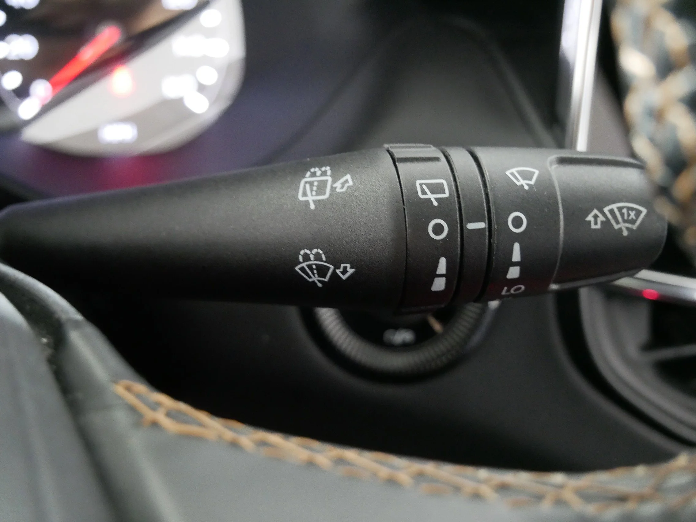 2022 Jeep Compass (RED) Edition - Photo 32