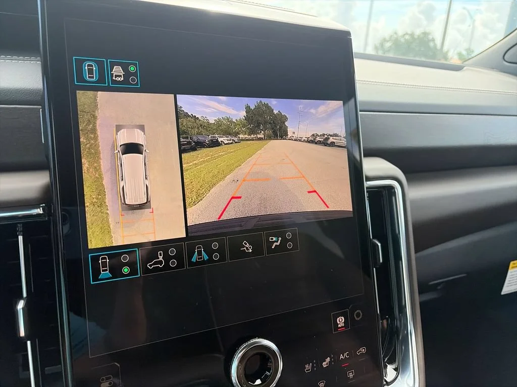 2026 GMC Yukon XL Denali Ultimate - Photo 20