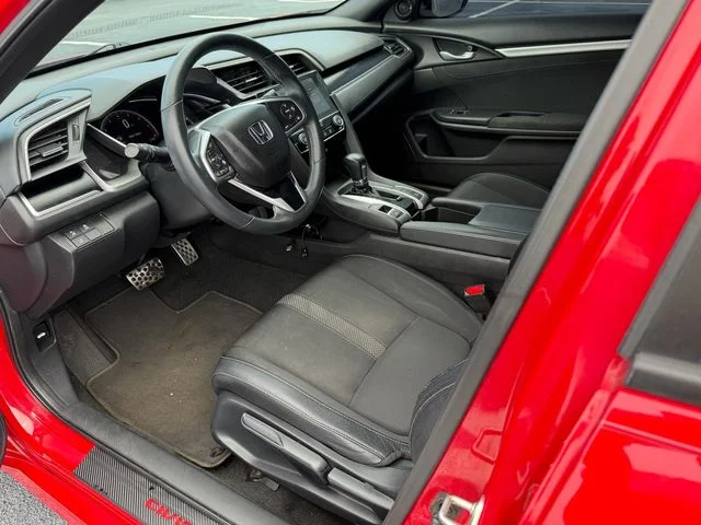 Used 2020  Honda Sport image 11