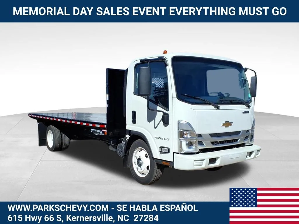 2025 Chevrolet Low Cab Forward 4500 Gas 176" WB Regular Cab's photo