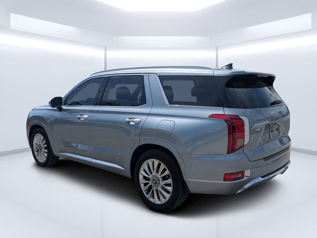 Used 2020 Silver Hyundai Limited image 5