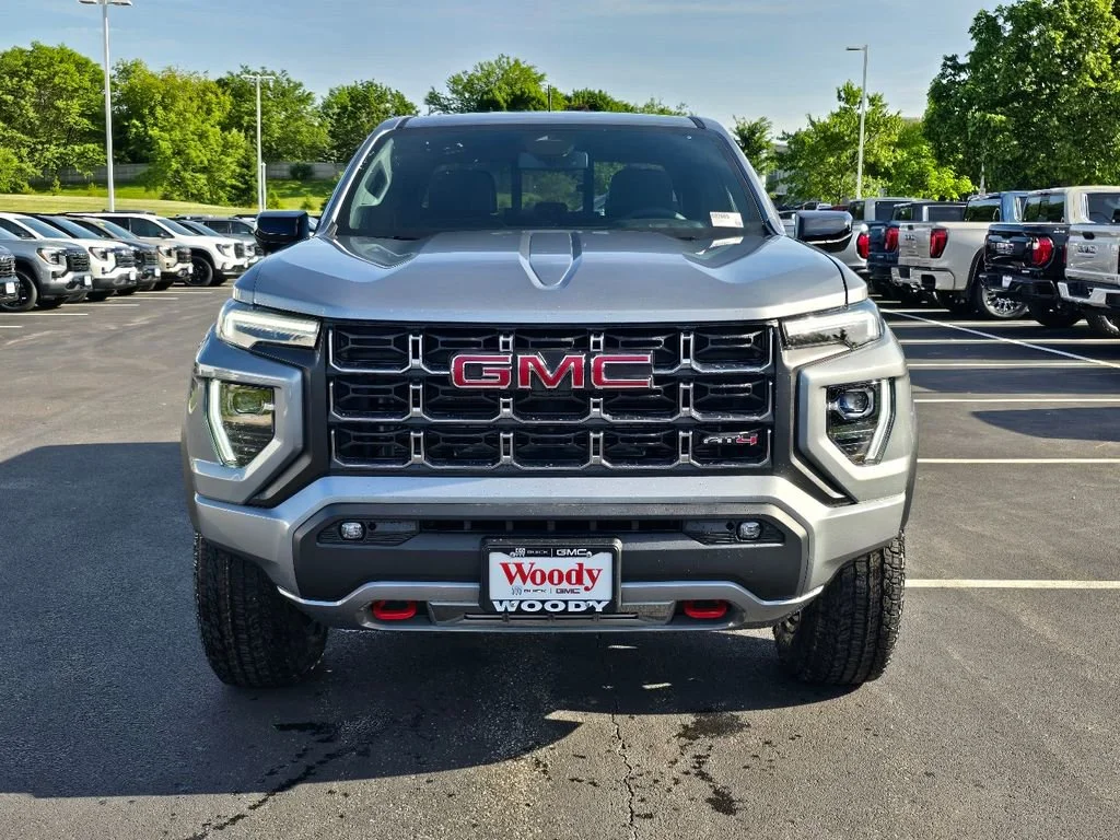 New 2026 Sterling Metallic GMC AT4 image 4