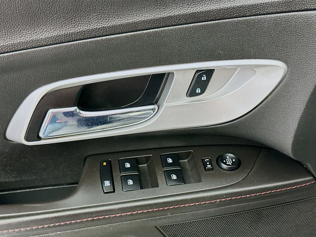Used 2015 Tungsten Metallic Chevrolet LT image 16