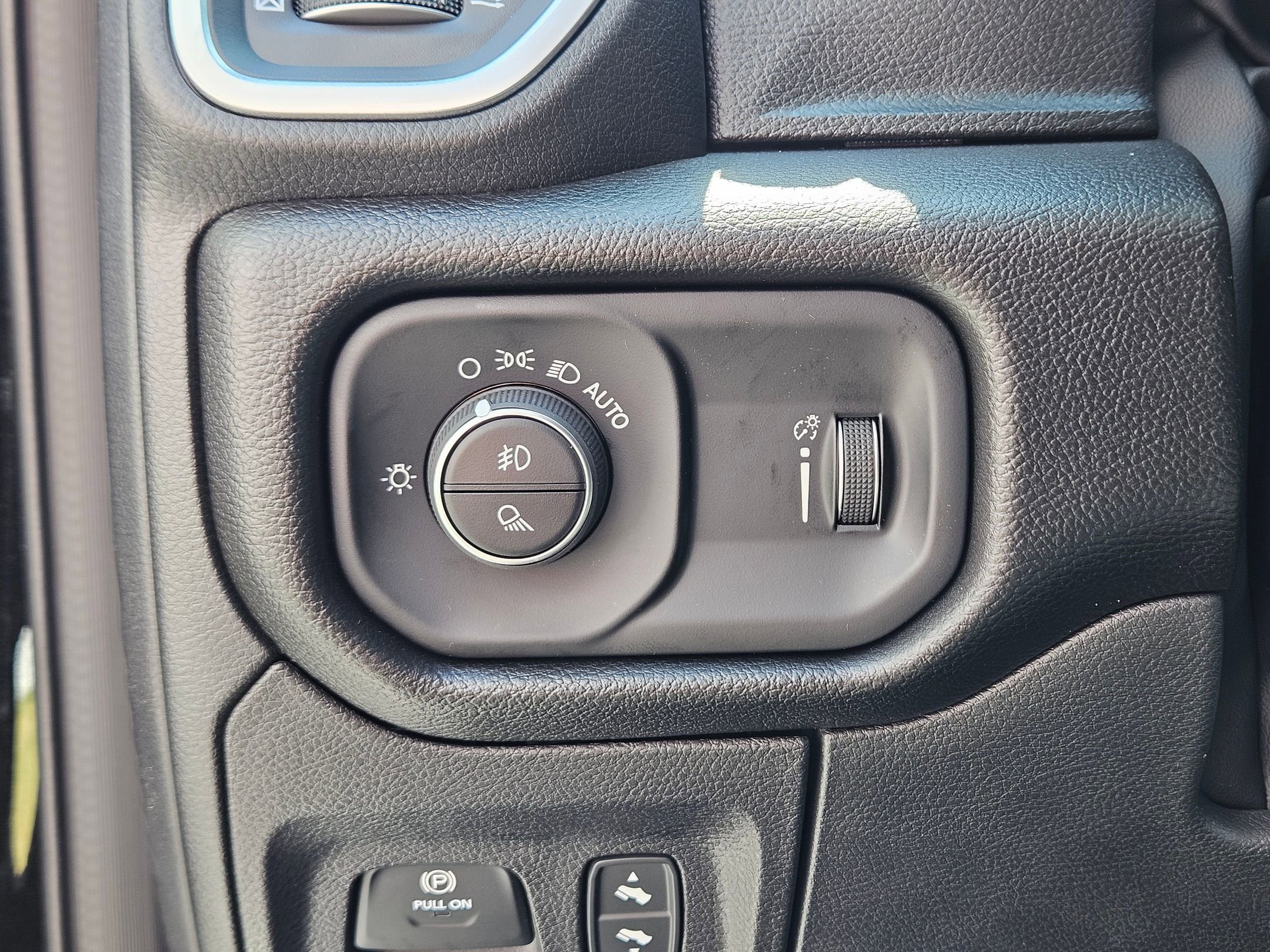 2026 RAM 1500 Big Horn/Lone Star - Photo 17