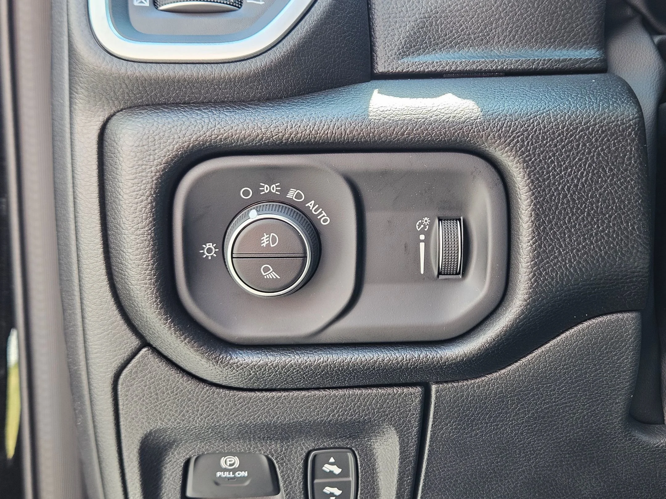 2026 RAM 1500 Big Horn/Lone Star - Photo 17