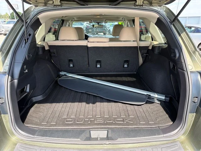 Used 2019 Green Subaru 2.5i Premium image 29
