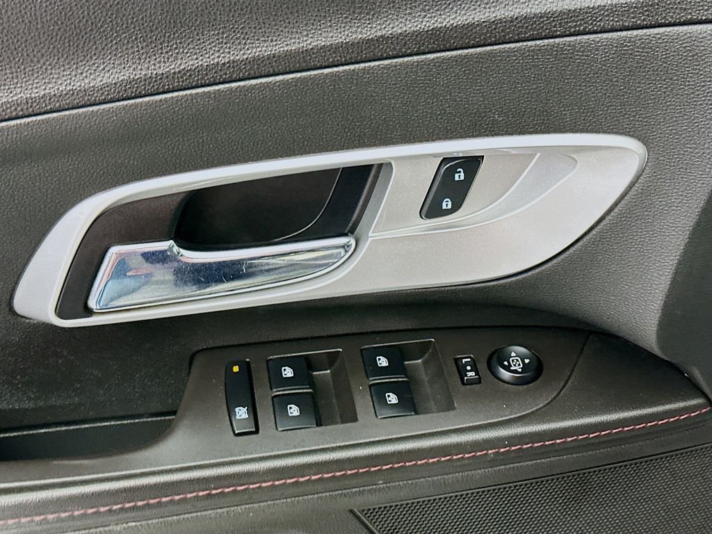 Used 2015 Tungsten Metallic Chevrolet LT image 16