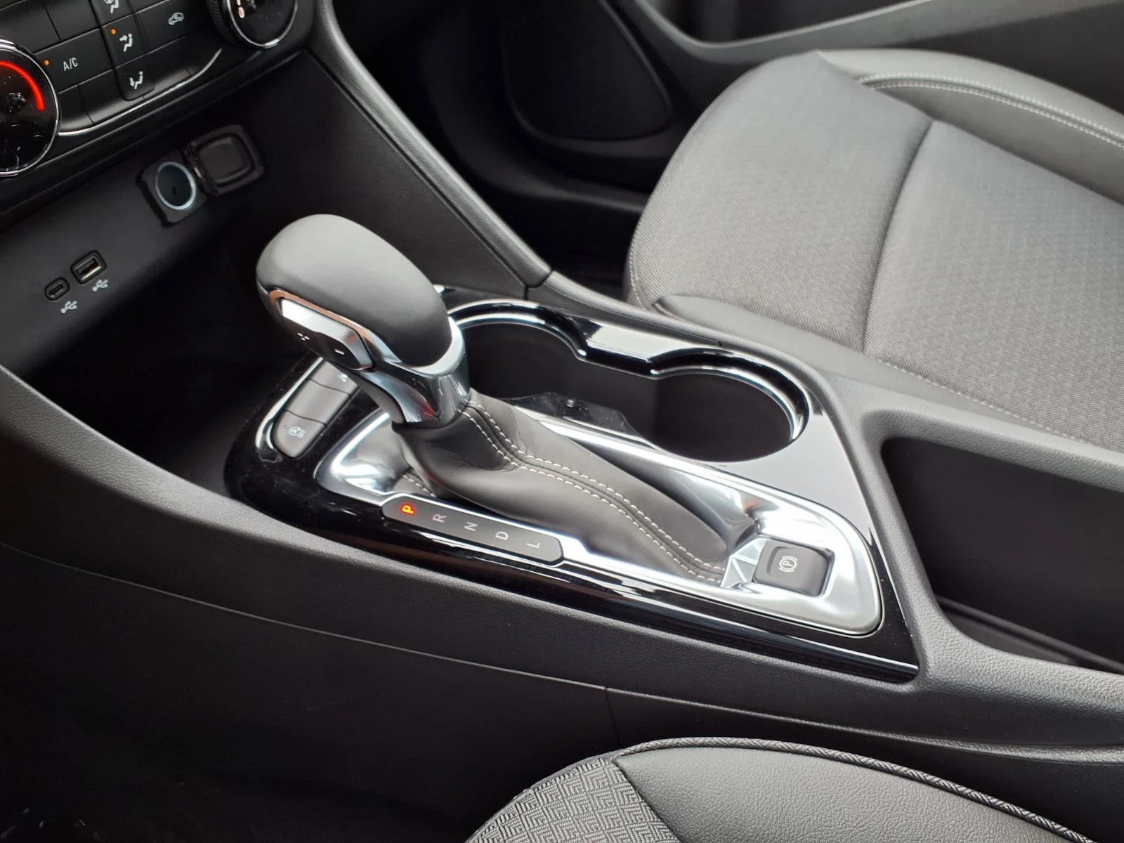 2026 Buick Encore GX Preferred - Photo 12