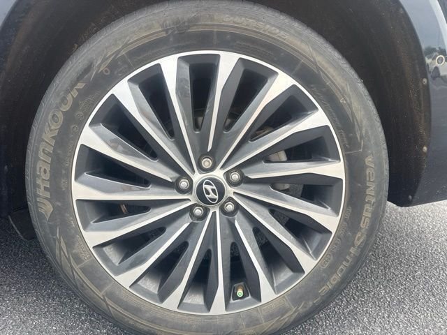 Used 2024 White Hyundai Calligraphy image 10