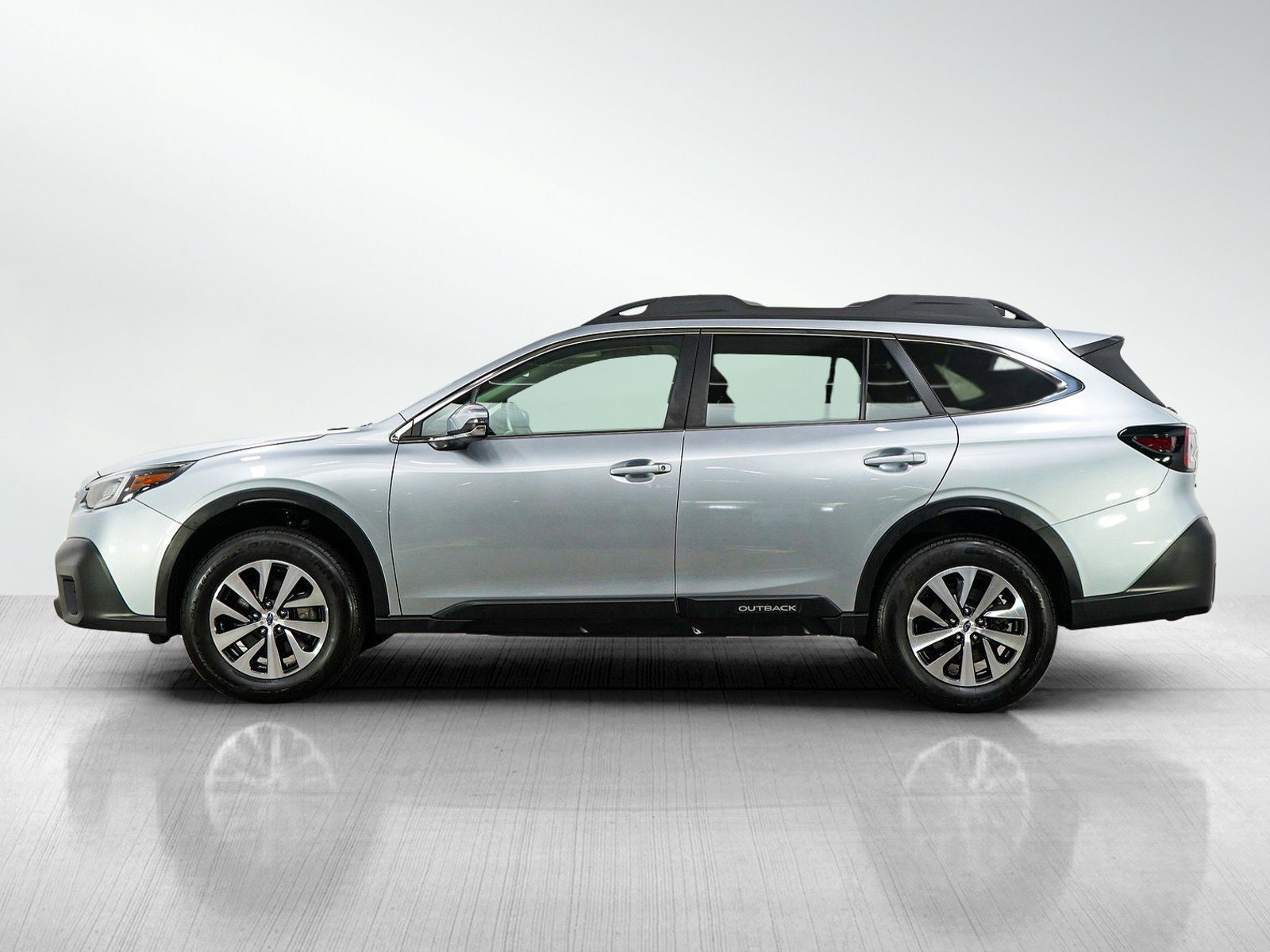 Used 2022 Subaru Outback Premium with VIN 4S4BTAFC8N3164606 for sale in Burnsville, Minnesota