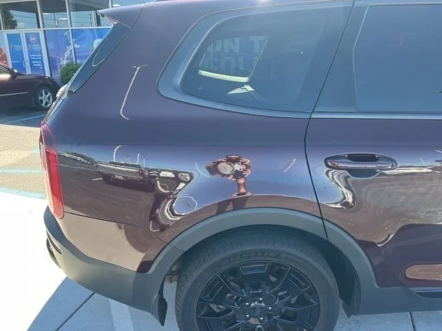 Used 2021 Purple Kia SX image 3