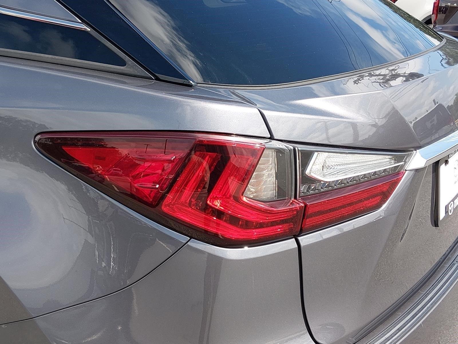 Used 2019 Nebula Gray Pearl Lexus Base image 13